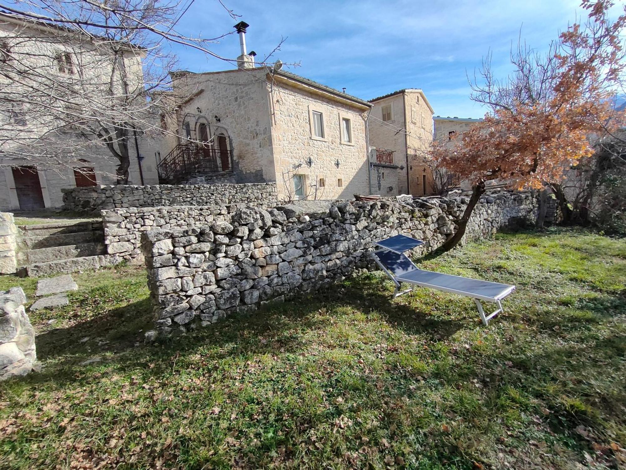 Vila Poesia D'Abruzzo Caramanico Terme Exteriér fotografie